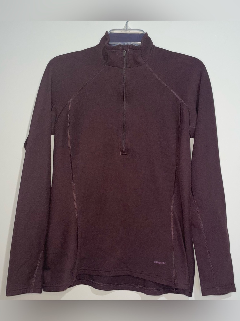 Patagonia Deep Maroon Long Sleeve 1/4 Zip Pullover L Activewear Top